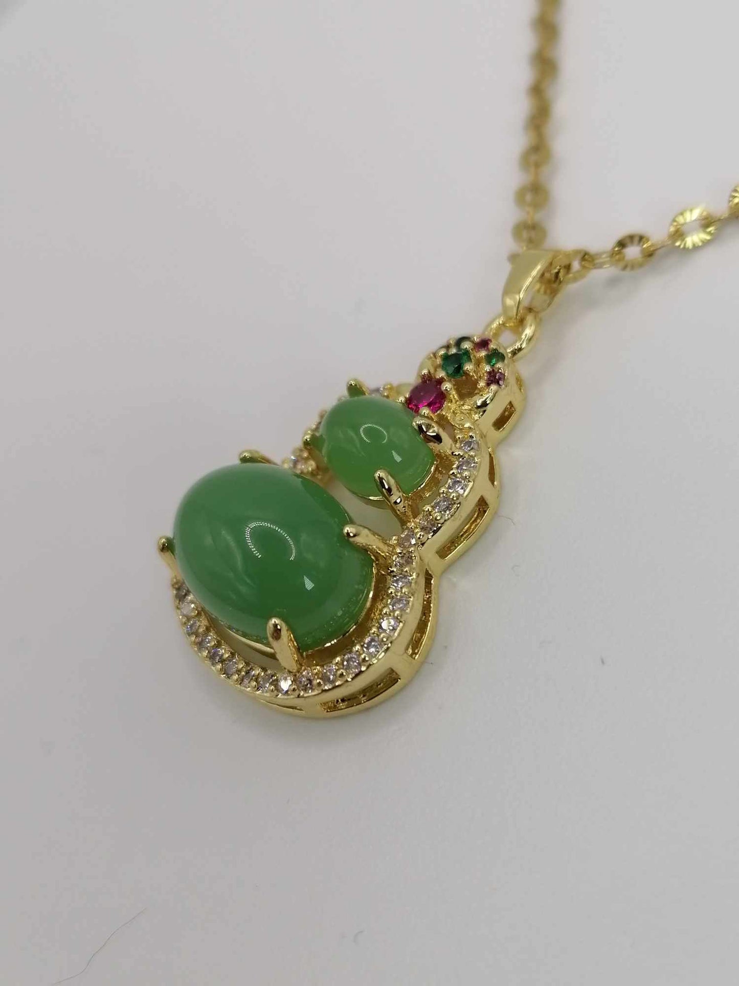 Collier Nysa