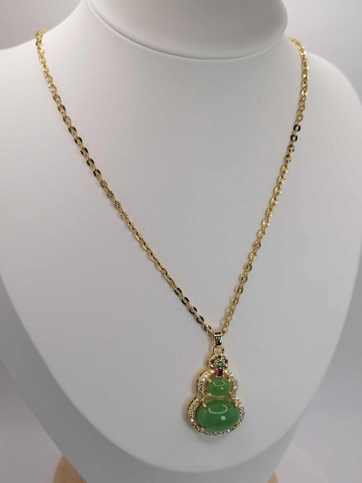 Collier Nysa